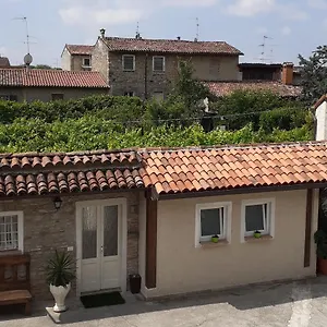  Bed & Breakfast Vicolo Del Nido Italy